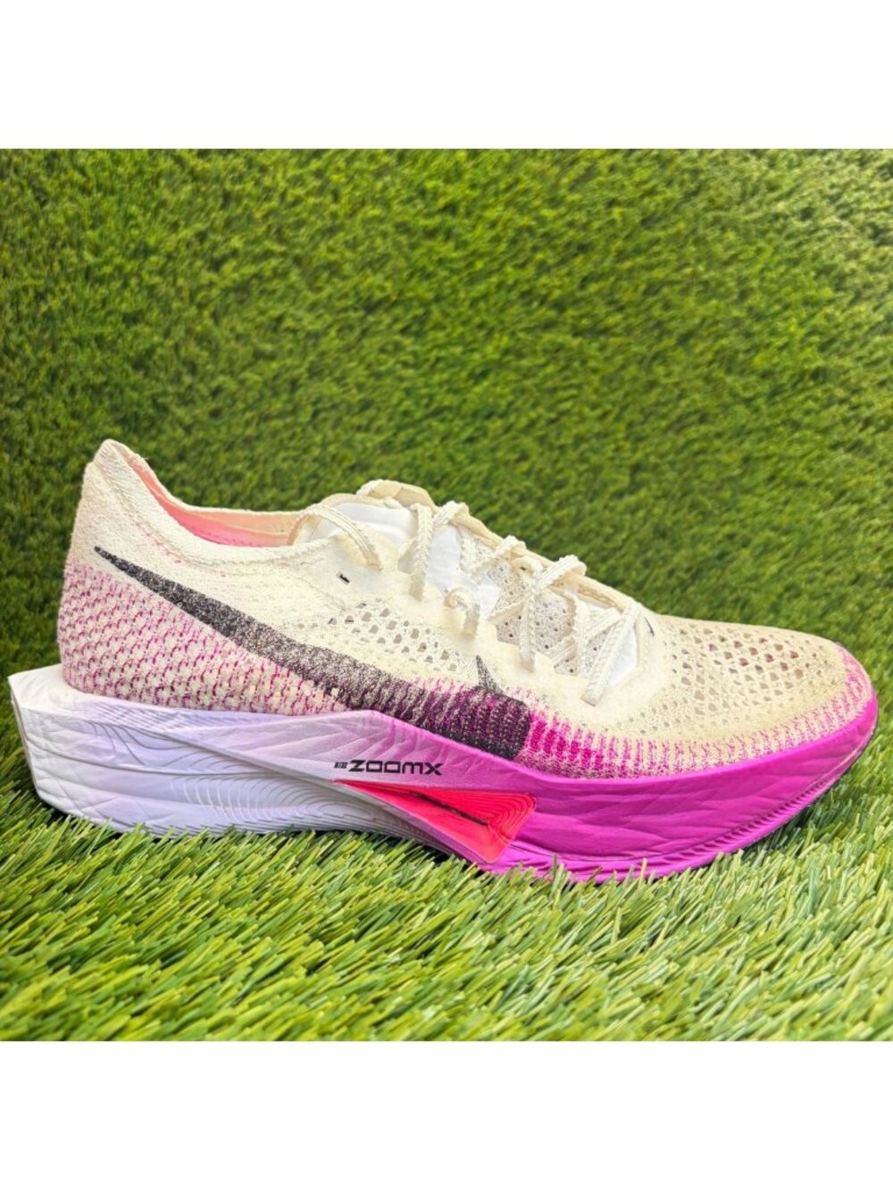 Nike ZoomX Vaporfly Next% 3 Womens Size 9 White Athletic Running Shoes Sneakers